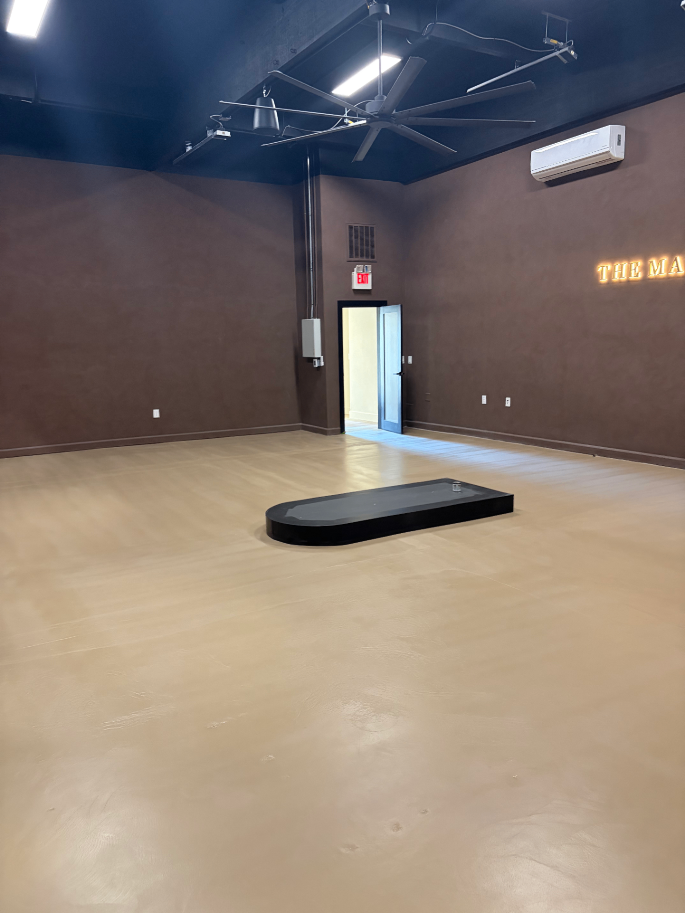 Freshly painted studio space by That 1 Painter Phoenix