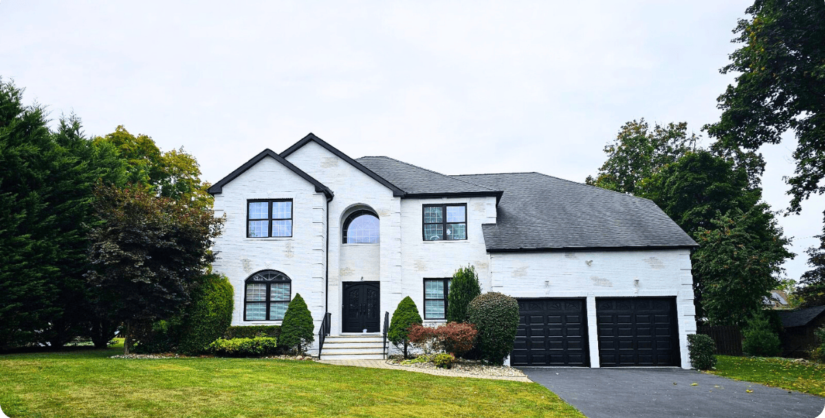 exterior painters showing their curb appeal for the home that 1 painter akron