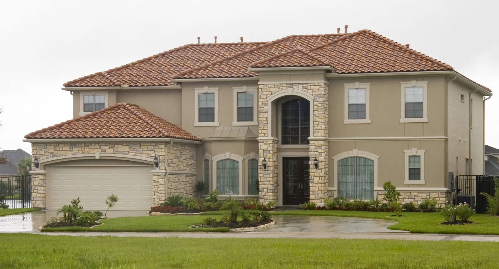 Professional exterior painting project in East Texas by That 1 Painter