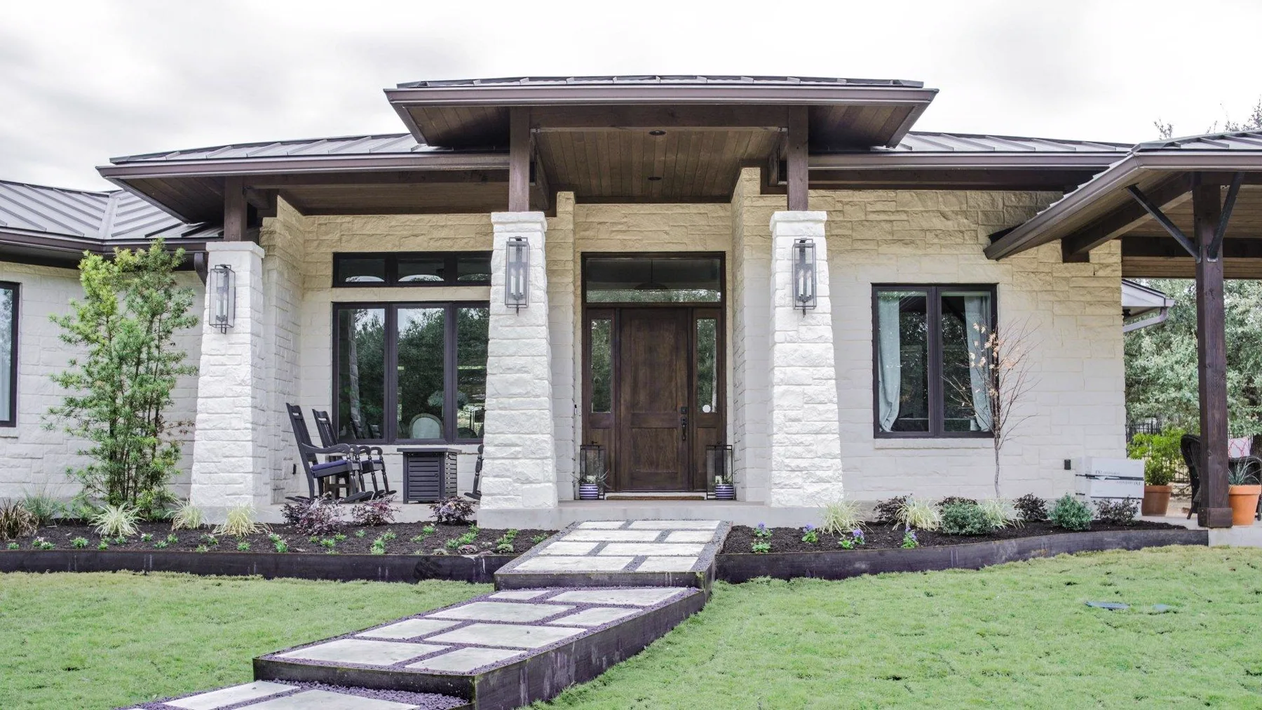 Professional exterior painting project in Lake Charles by That 1 Painter