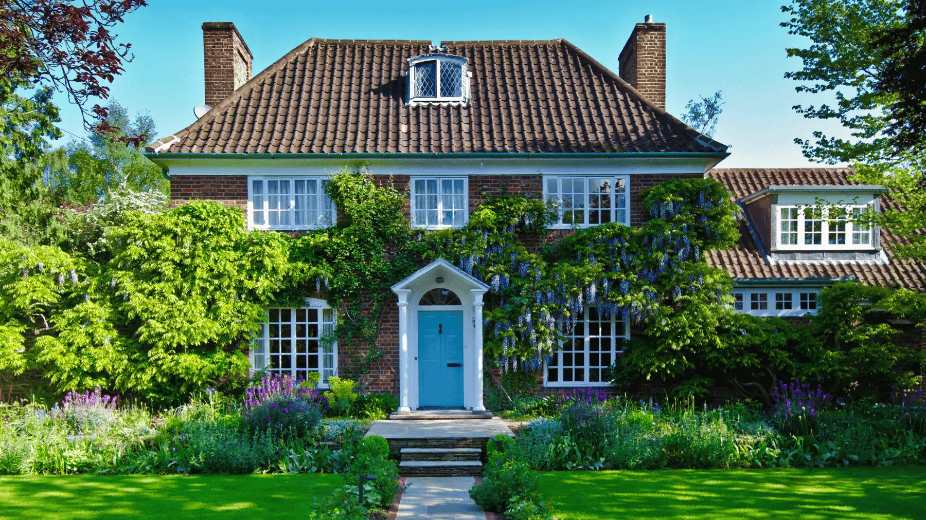 Professional exterior painting project in Greater Dallas by That 1 Painter