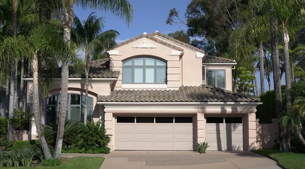Professional exterior painting project in Ontario and Fontana by That 1 Painter