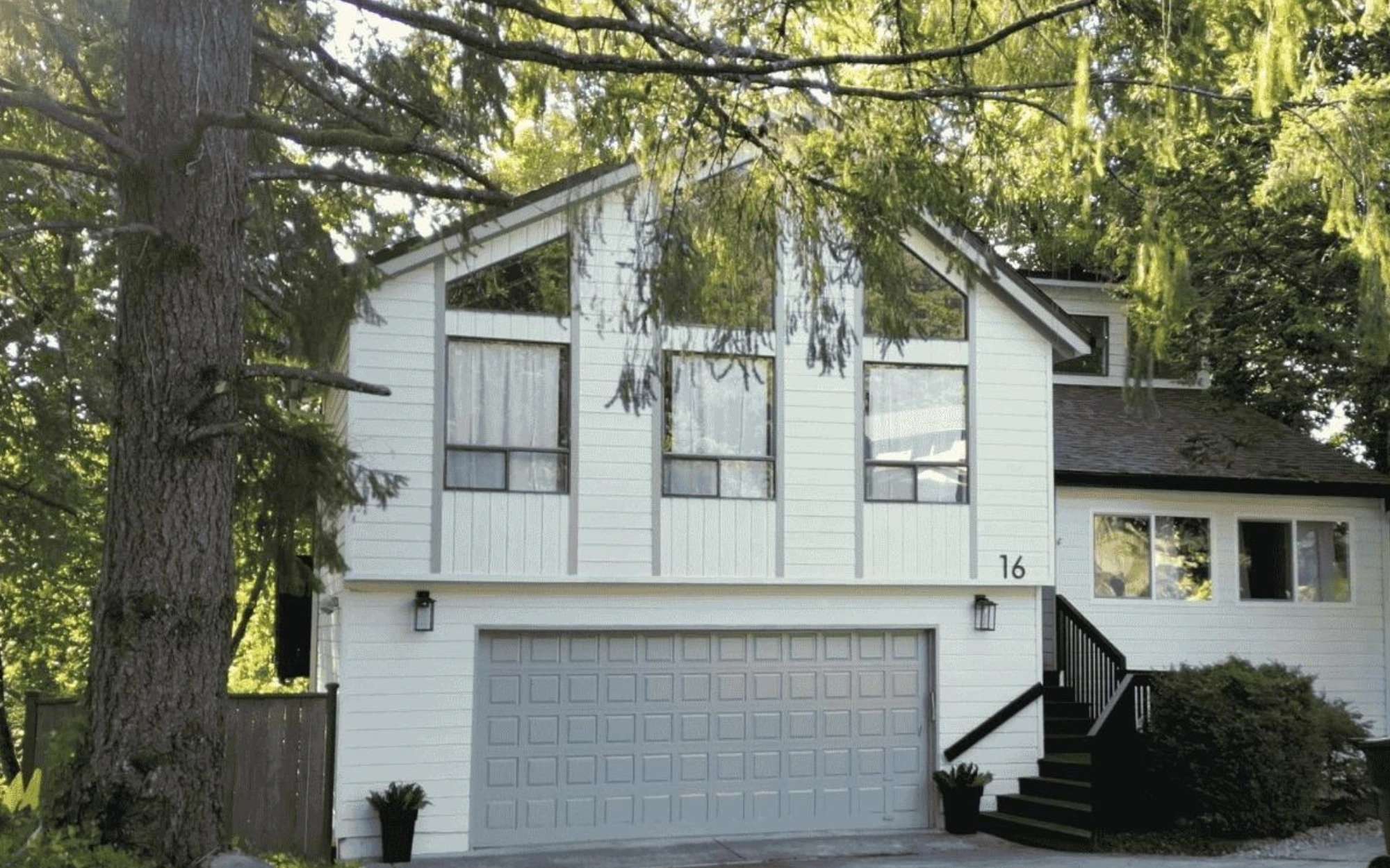 Professional exterior painting project in West Michigan by That 1 Painter