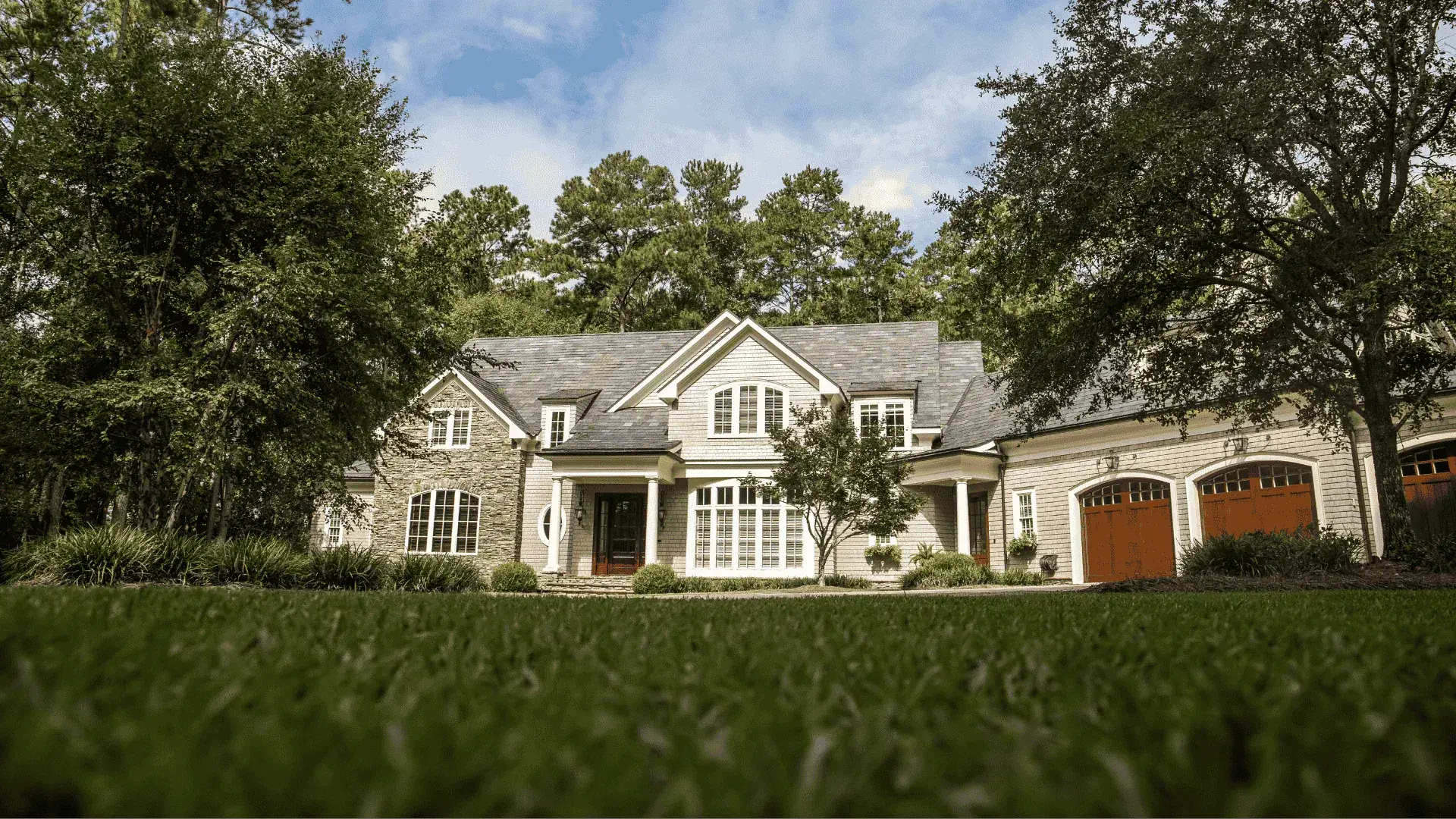 Professional exterior painting project in Cape Cod by That 1 Painter