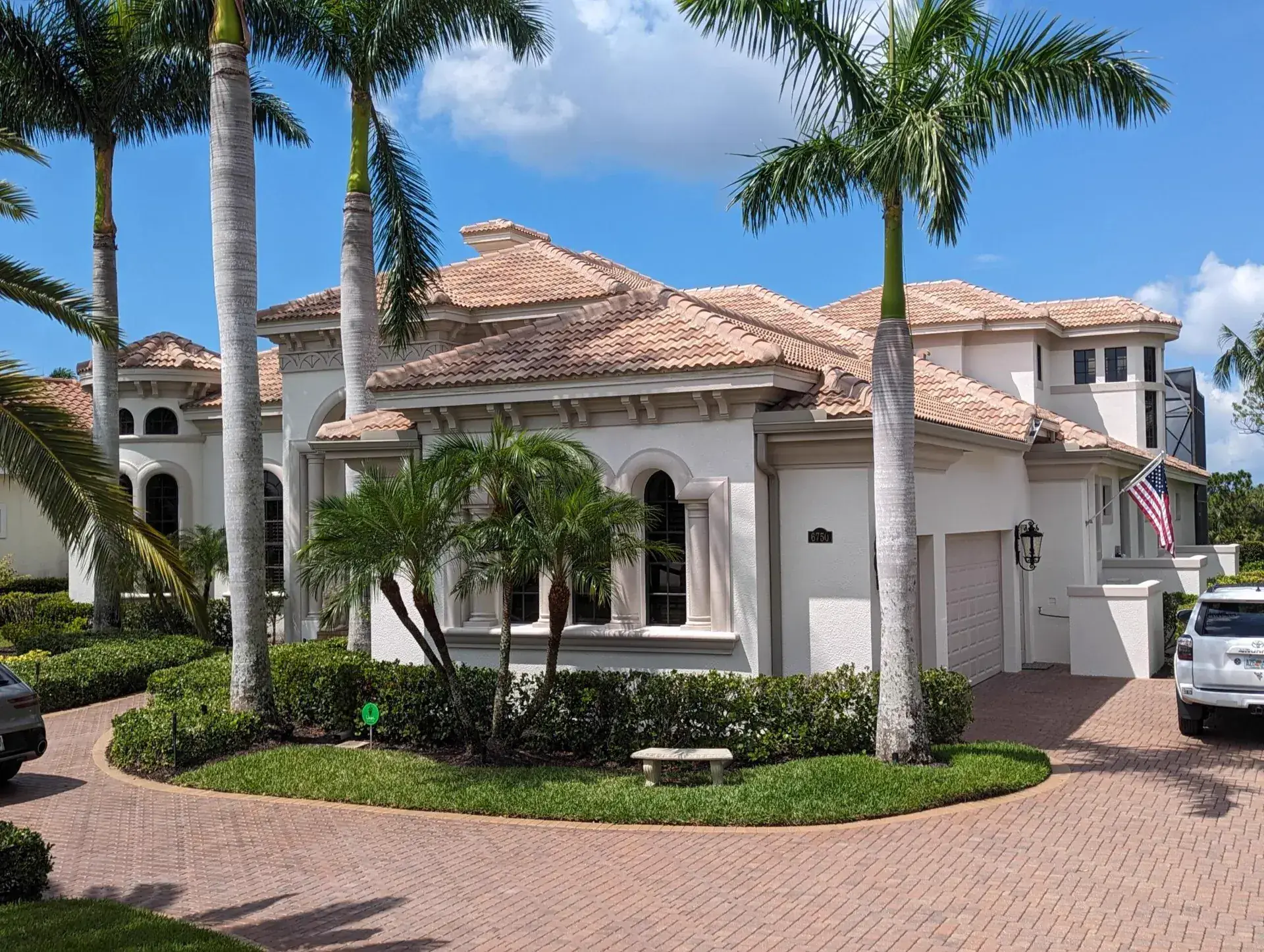 Professional exterior painting project in Boca Raton by That 1 Painter