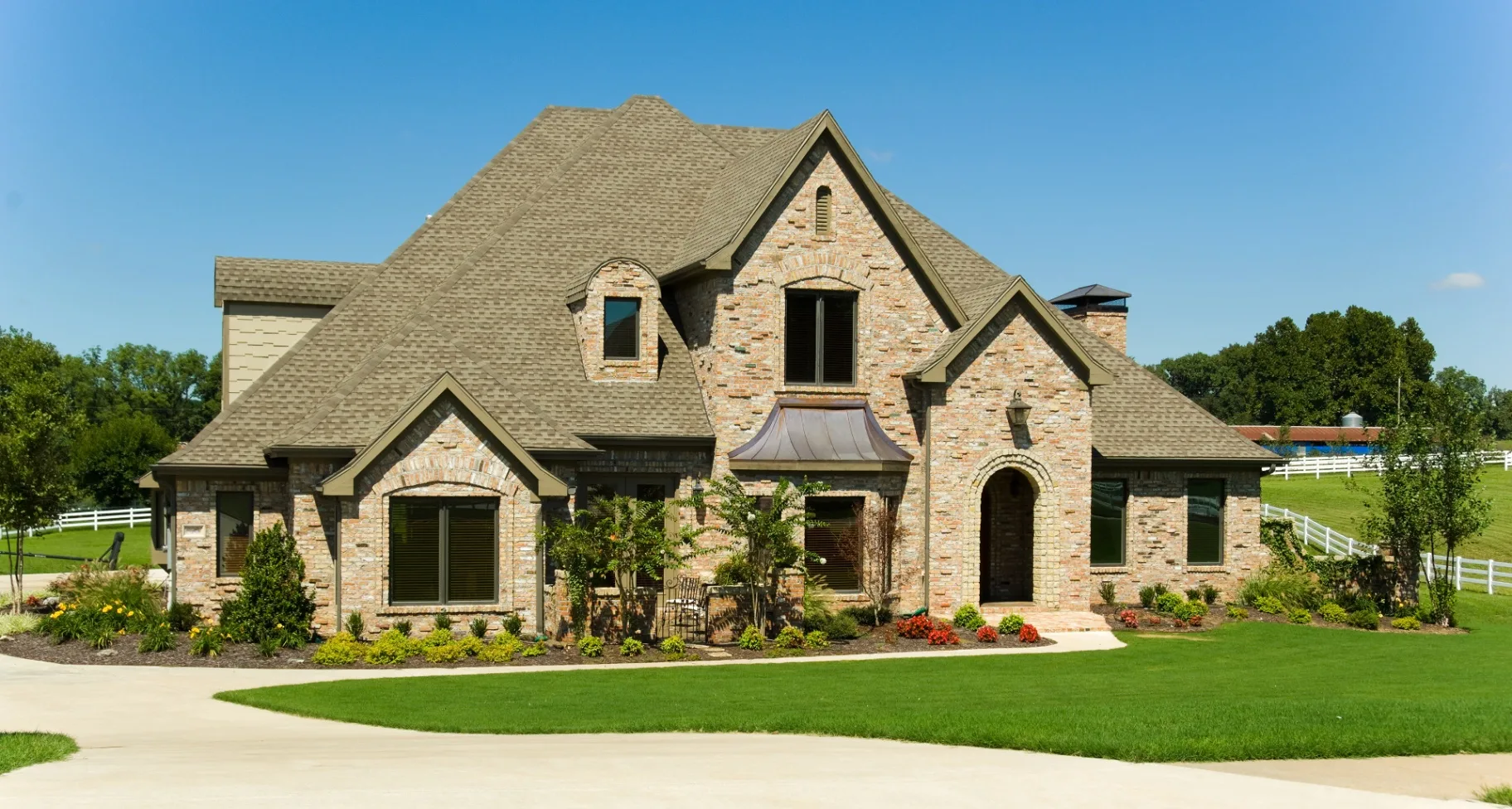 Professional exterior painting project in Raleigh by That 1 Painter