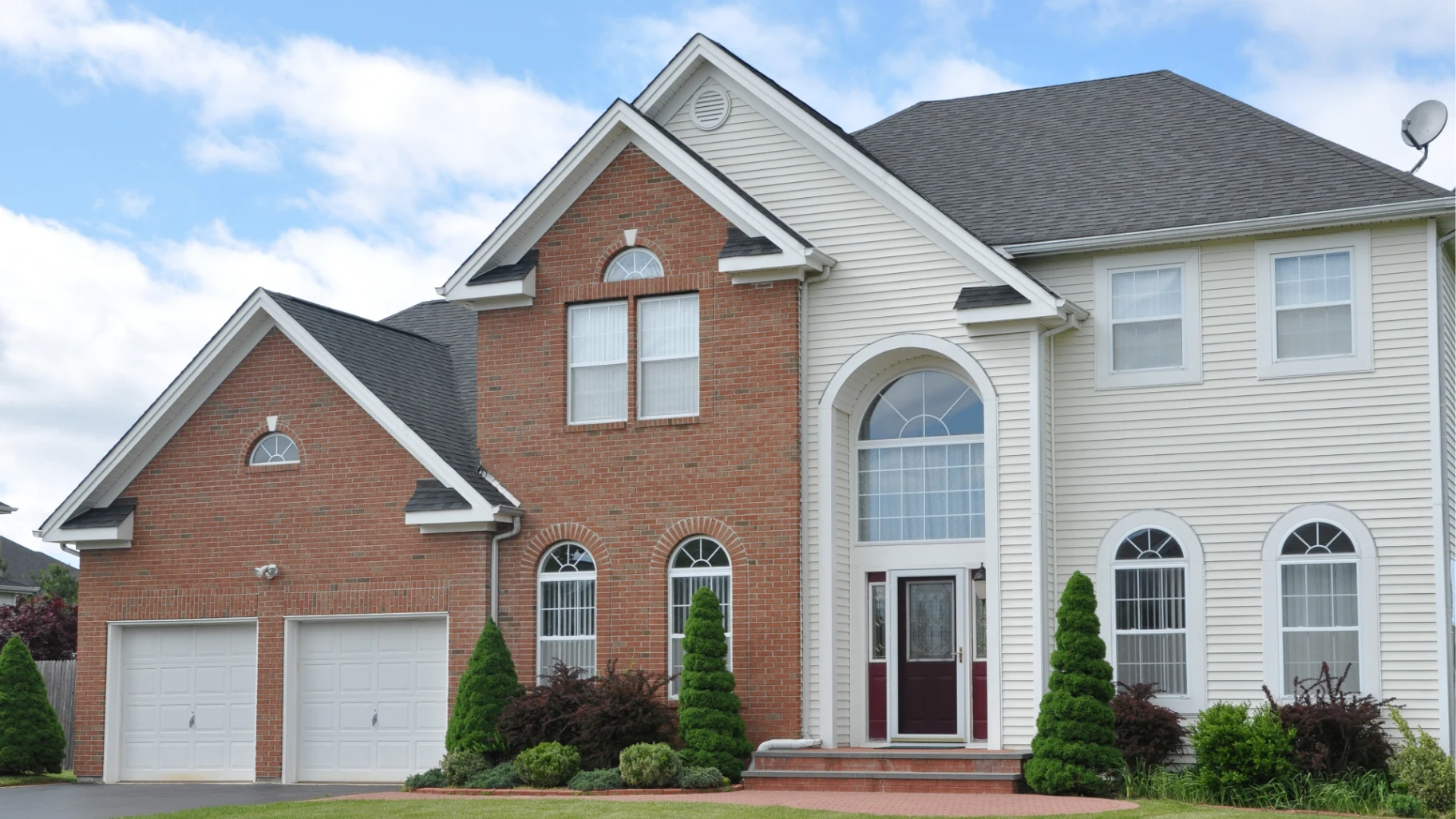 Professional exterior painting project in South Charlotte by That 1 Painter