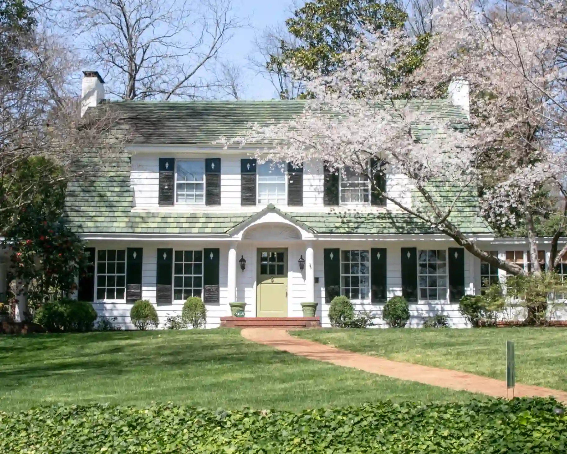 Professional exterior painting project in Charlotte- Fort Mill by That 1 Painter