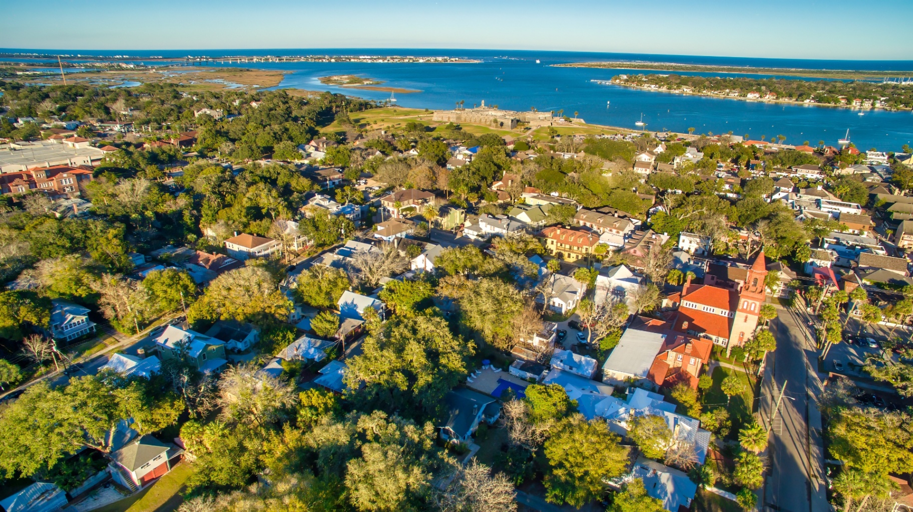 Aerial view of First Coast Florida residential neighborhoods served by That 1 Painter