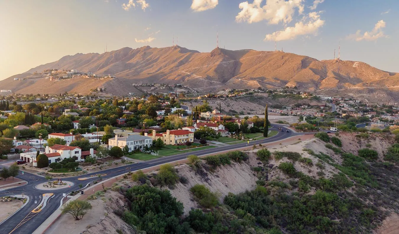 Aerial view of El Paso residential neighborhoods served by That 1 Painter El Paso