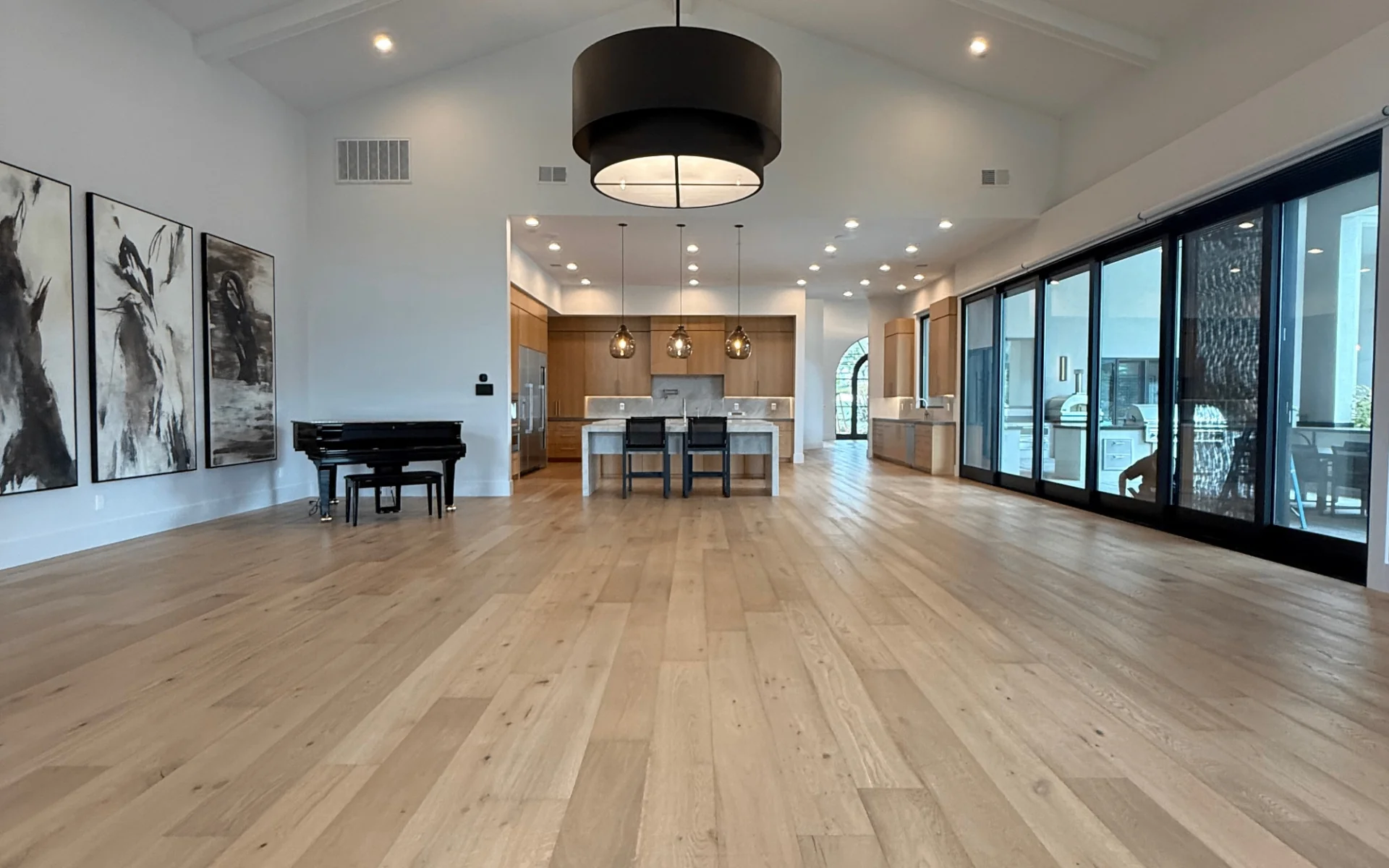 Professional interior painting project in Nashville by That 1 Painter