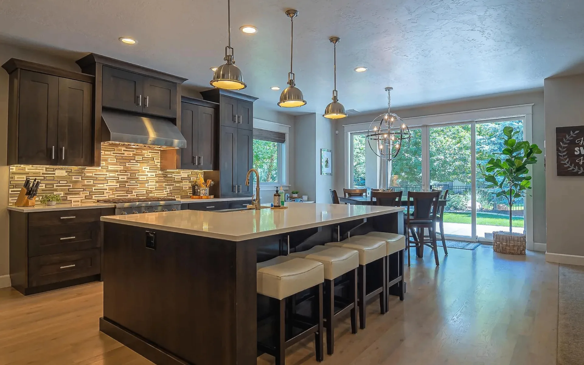 Professional interior painting project in Seattle by That 1 Painter