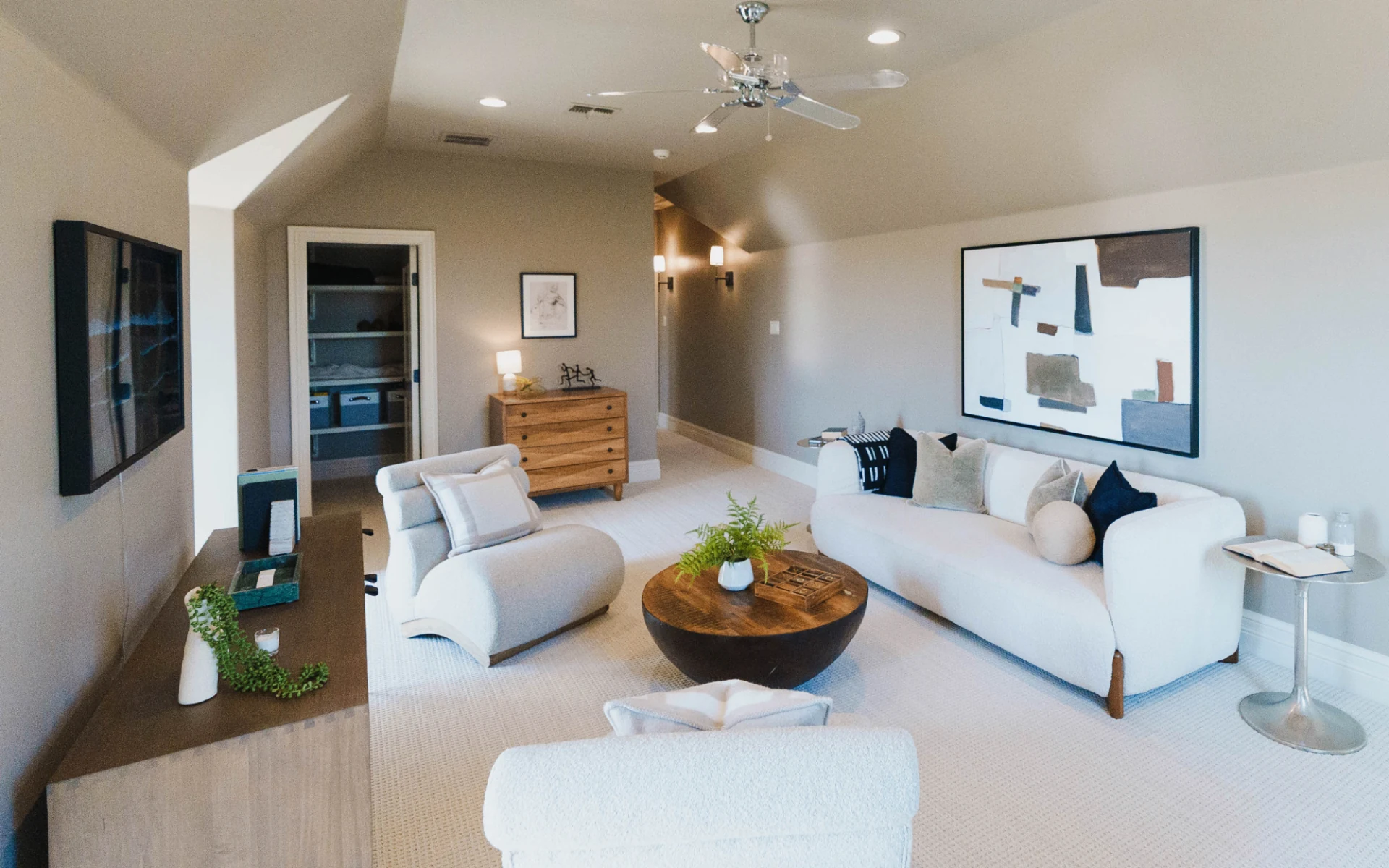 Professional interior painting project in NW Arkansas by That 1 Painter