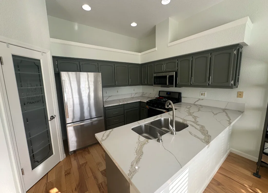 Professional cabinet & interior painting project in Sacramento by That 1 Painter