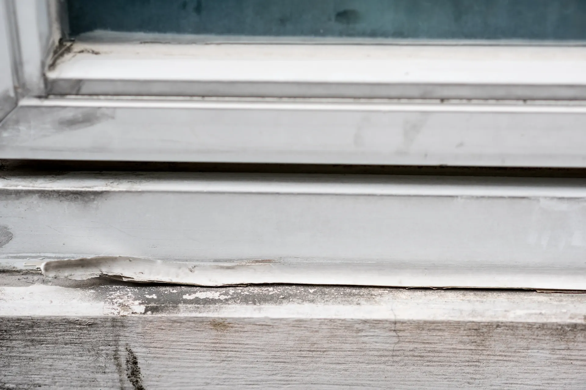 Window seal repair and repaint
