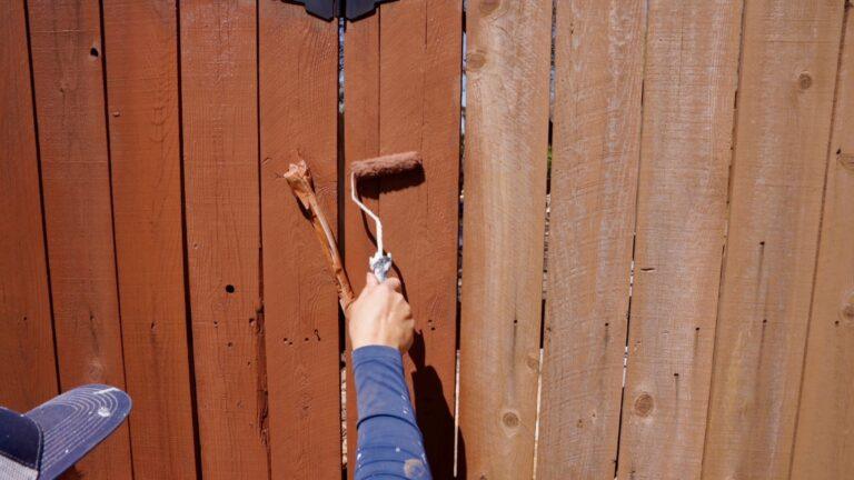 That 1 Painter team at work - Why Choose Us section