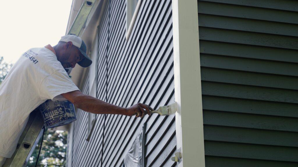 Painters in Millersburg painting a house for That 1 Painter Corvallis