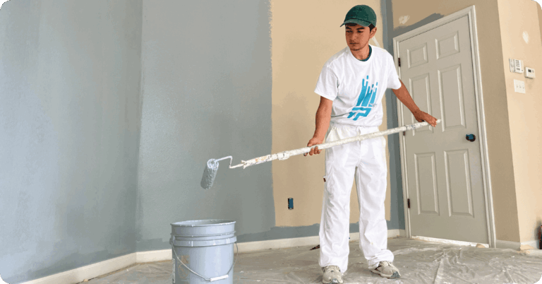 That 1 Painter team at work - Why Choose Us section