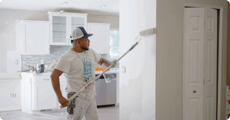 That 1 Painter team at work - Why Choose Us section