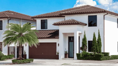 white house freshly painted in St. Johns, Florida