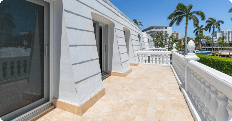 That 1 Painter team at work - Why Choose Us section