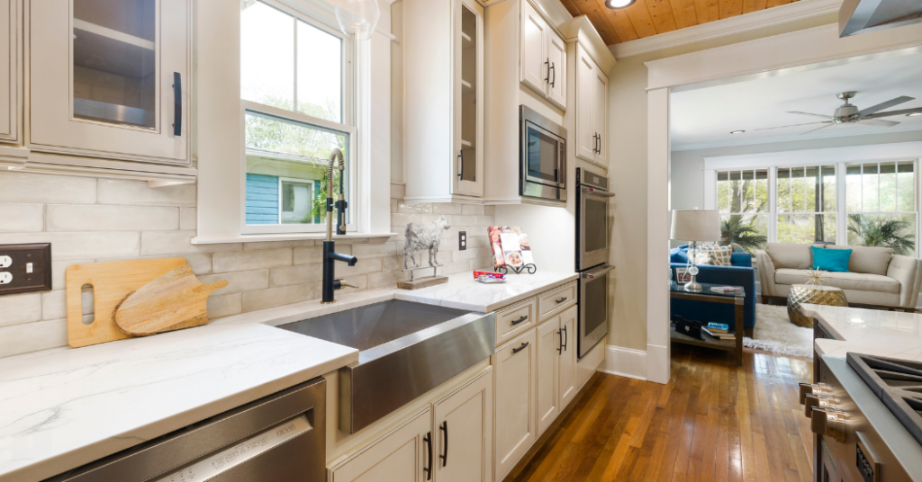 How Painting and New Hardware Can Improve Your Galveston Home