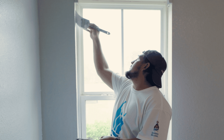 That 1 Painter team at work - Why Choose Us section