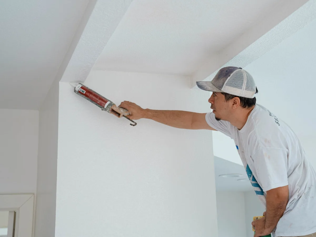 How Long Does Caulk Take to Dry?