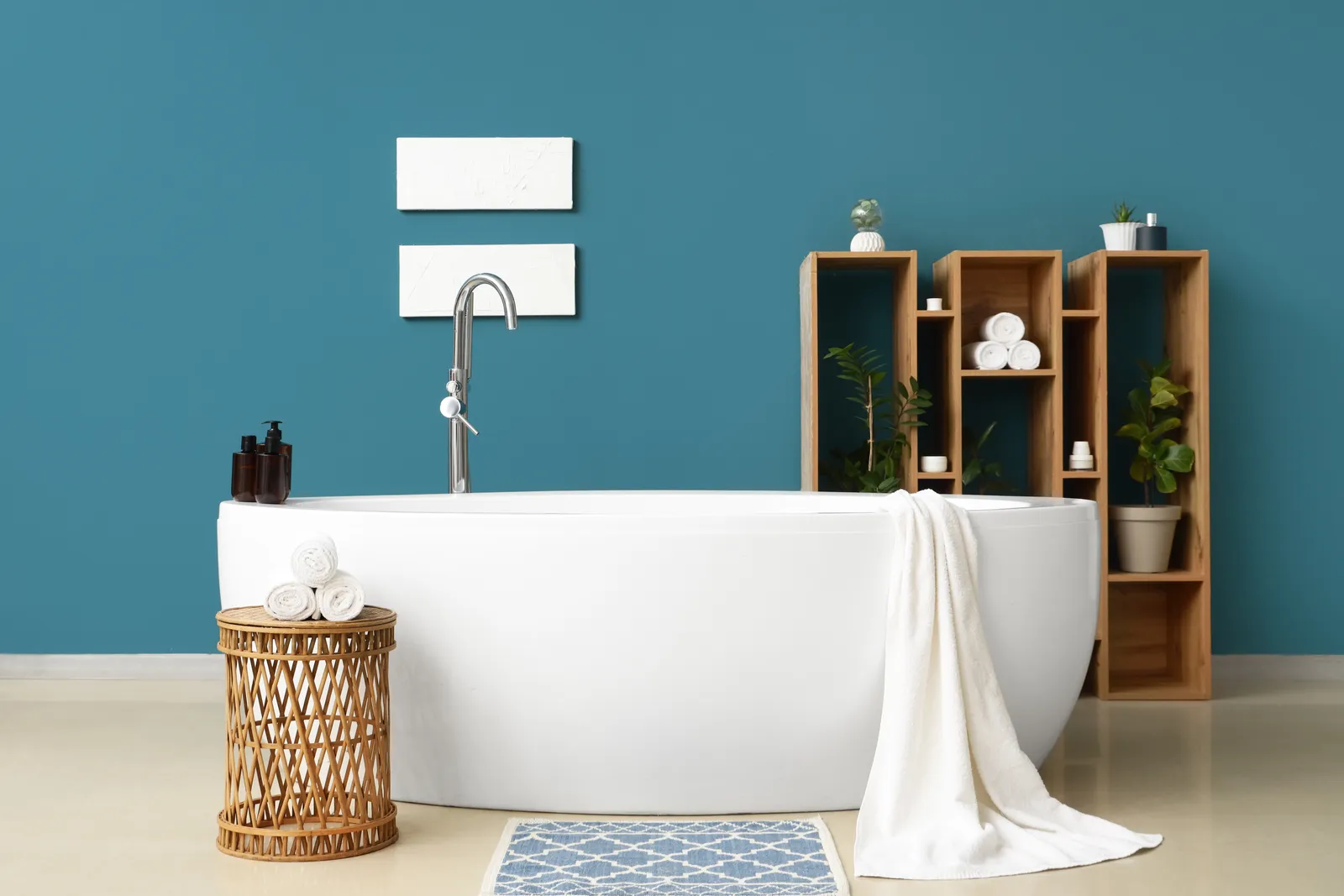 What Paint Finish Should You Use in Your Bathroom?