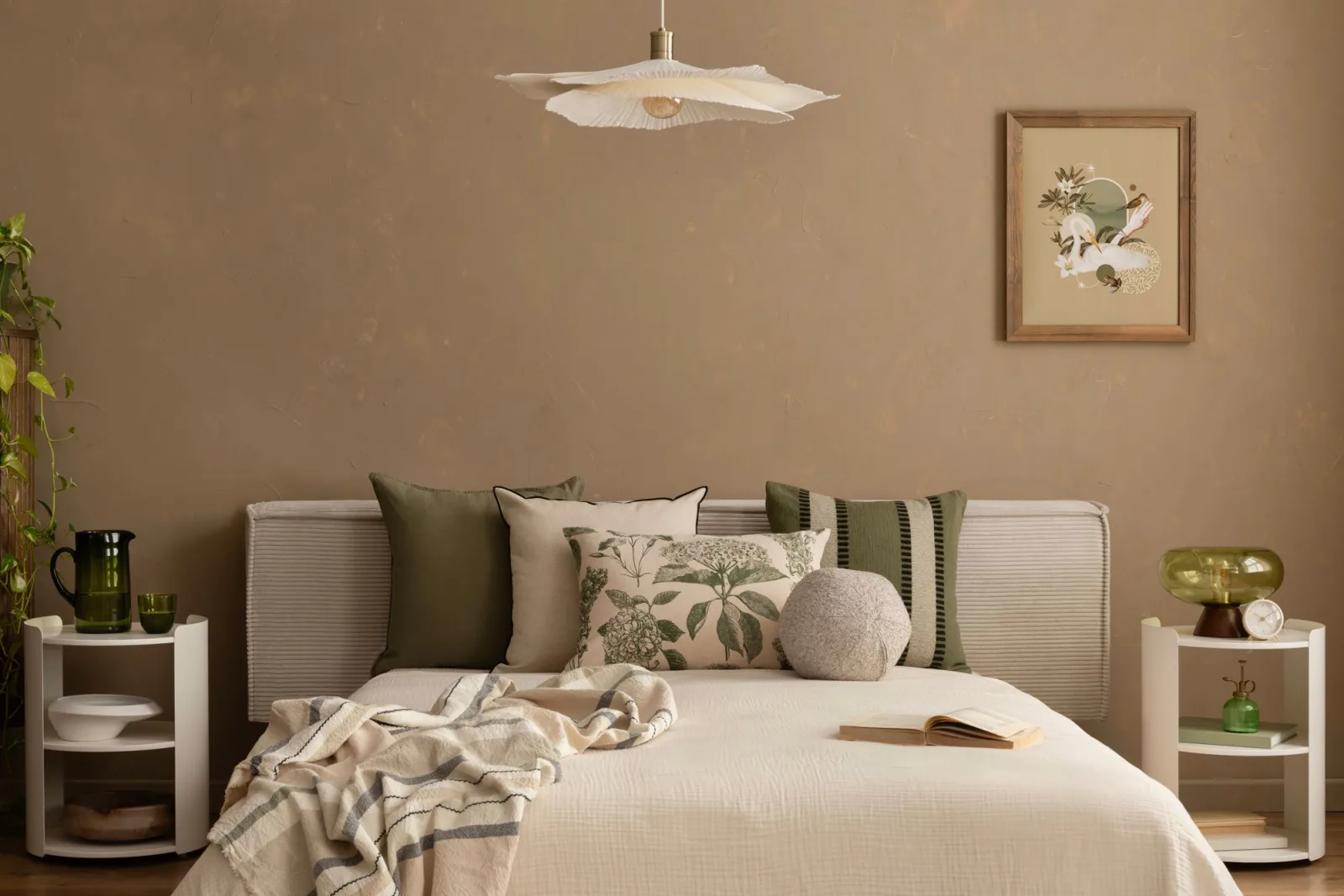 What Are the Best Sherwin-Williams Bedroom Paint Colors in 2026?