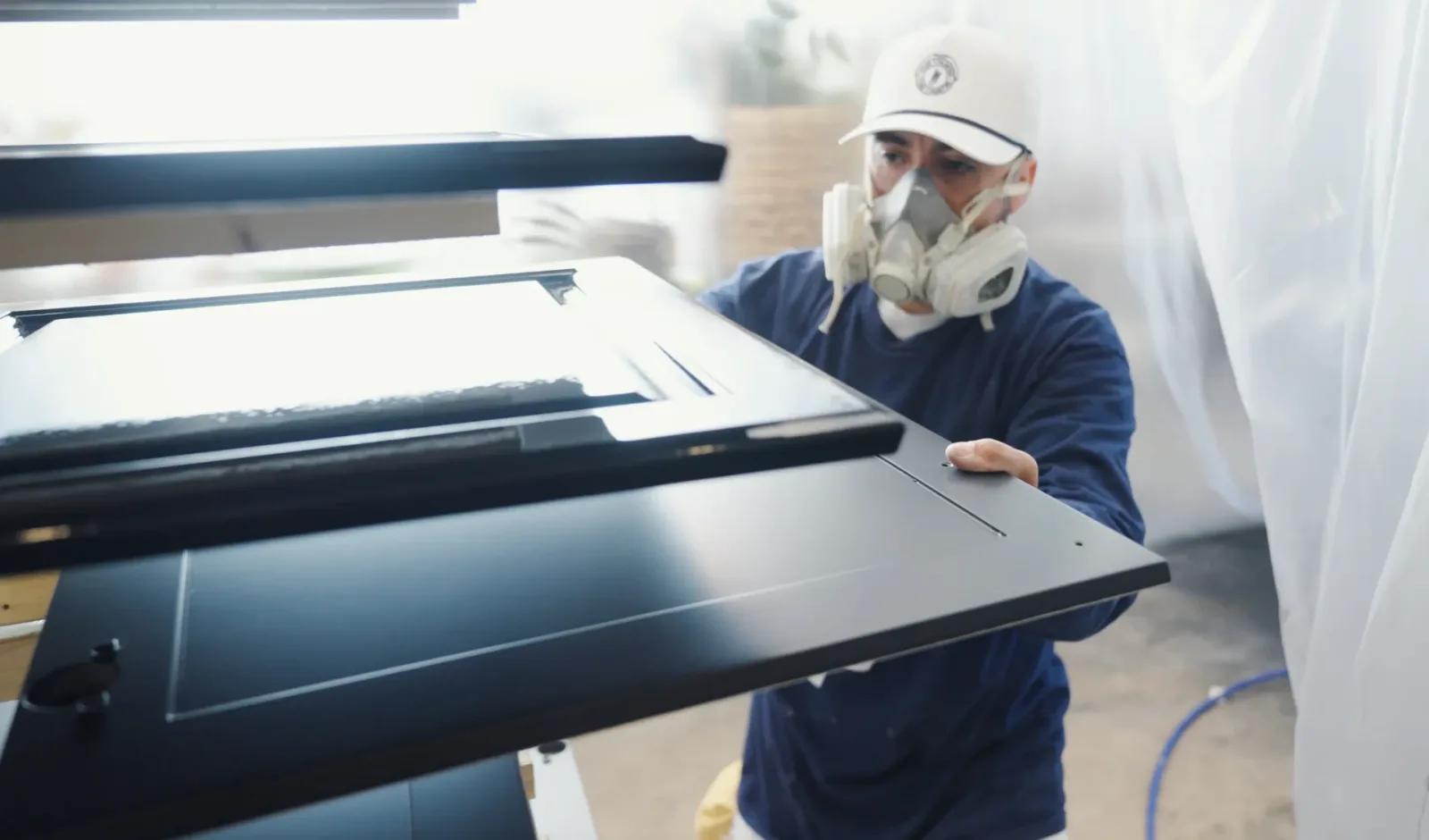 What Is Semi-Gloss Paint?
