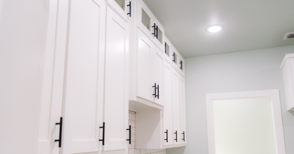 An image of upper cabinets that were freshly painted by That 1 Painter Naples.