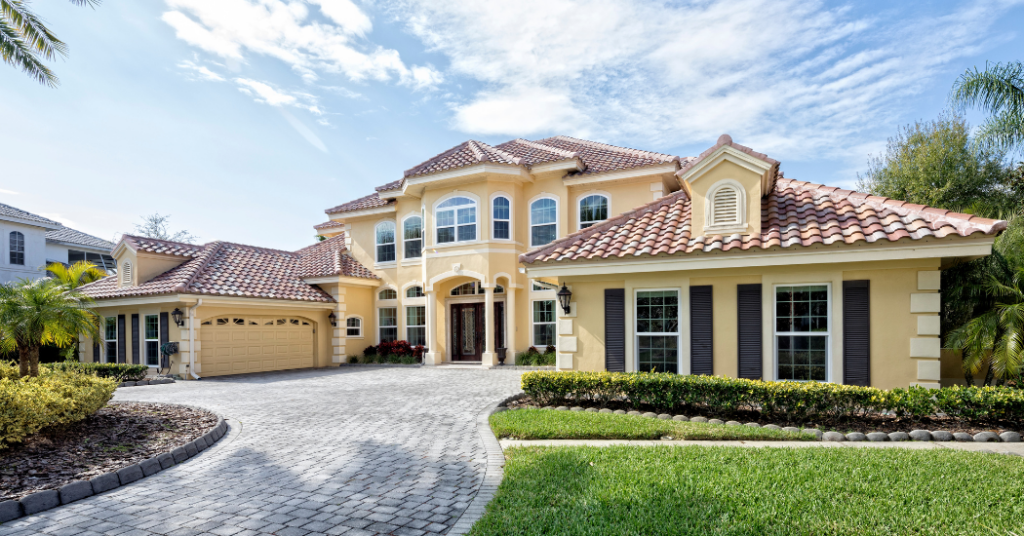 How to Raise the Value of Your Home by Painting
