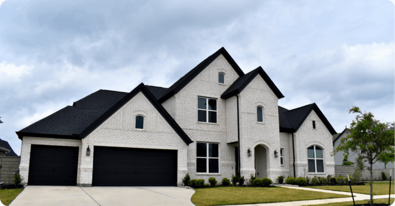 That 1 Painter team at work - Why Choose Us section