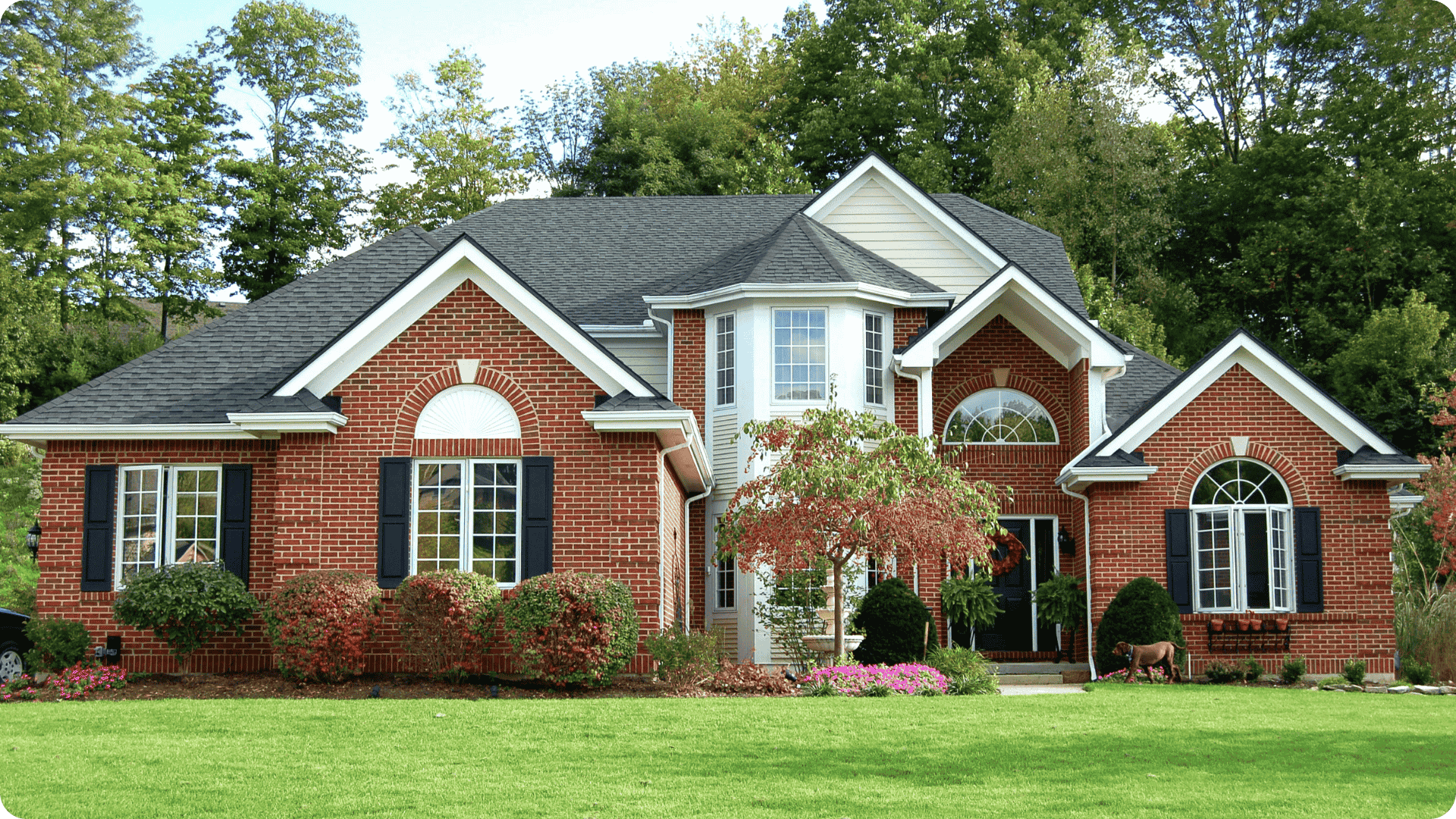 A red brick home that was freshly painted by painters in Nutley - That 1 Painter North Jersey