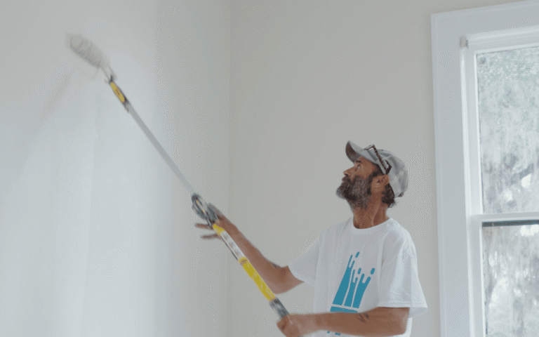 That 1 Painter team at work - Why Choose Us section