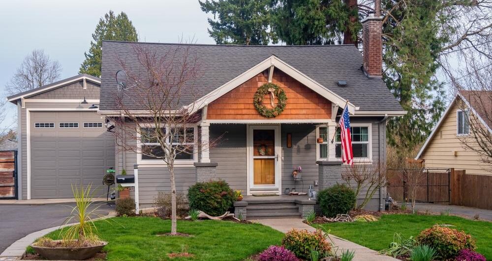 beautiful home in Oklahoma city with exterior done by exterior painting experts That 1 Painter OKC