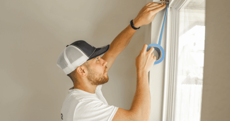 That 1 Painter team at work - Why Choose Us section