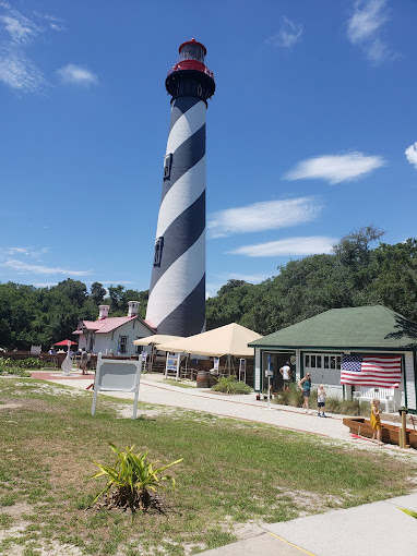 The Meaning of Lighthouse Paint Design in South Florida