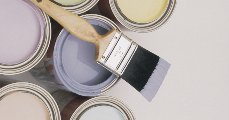 That 1 Painter team at work - Why Choose Us section