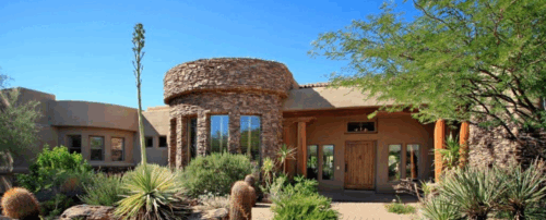 Beautiful cream house painted by professional painters in Mesa, AZ