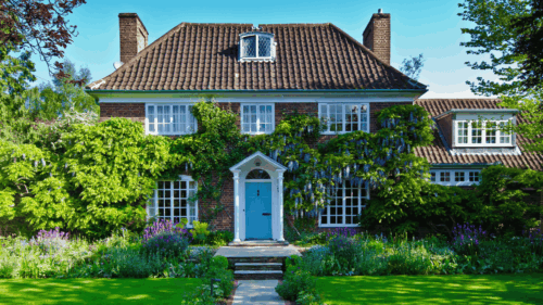 Beautiful Red brick painting completed by professional painters in Manchester.