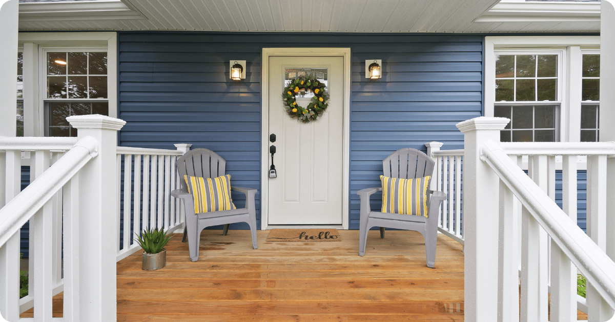 Professional painting services - interior and exterior house painting