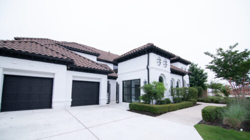 Beautiful Stucco house painted white by professional painters in Palma Ceia, Tampa Bay