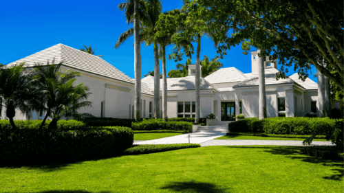 Luxury white Home Exterior Painted by Professional Painters in Riverview, Tampa Bay