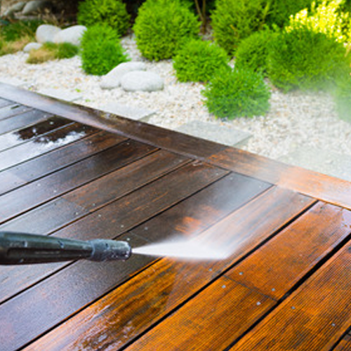 What Are The Easiest Methods to Staining Your Deck or Fence? 2 Easy Steps by That 1 Painter.? 1 pressure-washing