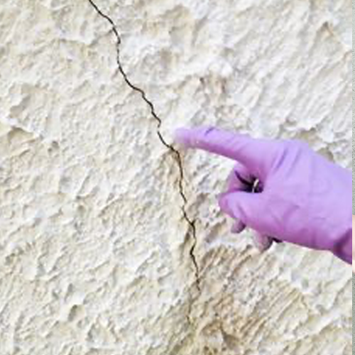 cracks-in-stucco-exterior-paint-prep