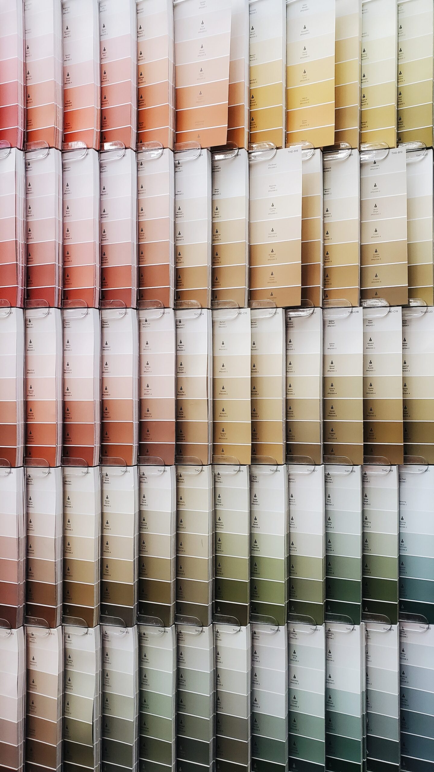 How to Choose a Paint Color