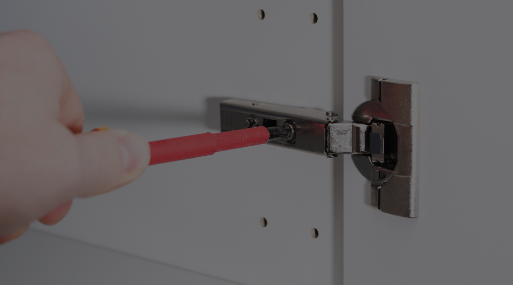 The Best Techniques for Painting Cabinet Latches and Hinges 1 Header 50 3