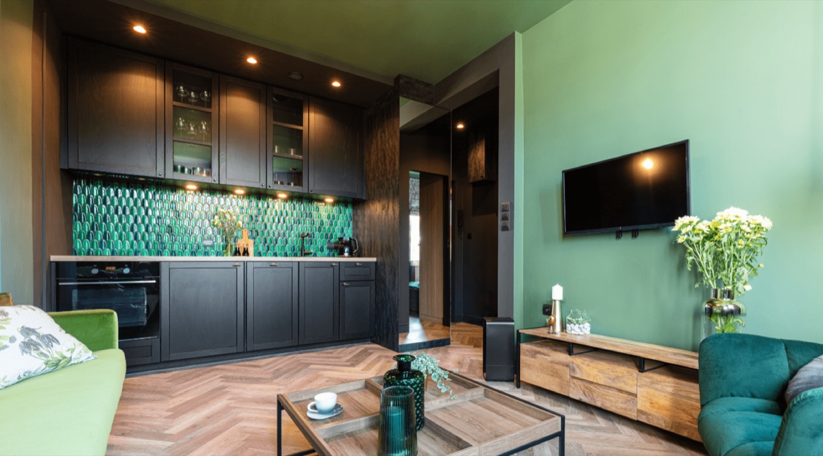 Sherwin Williams Emerald Designer Paint: A Comprehensive Review